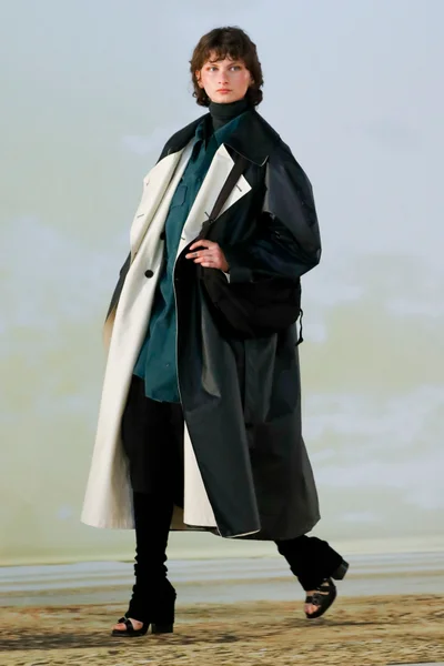 Look 31